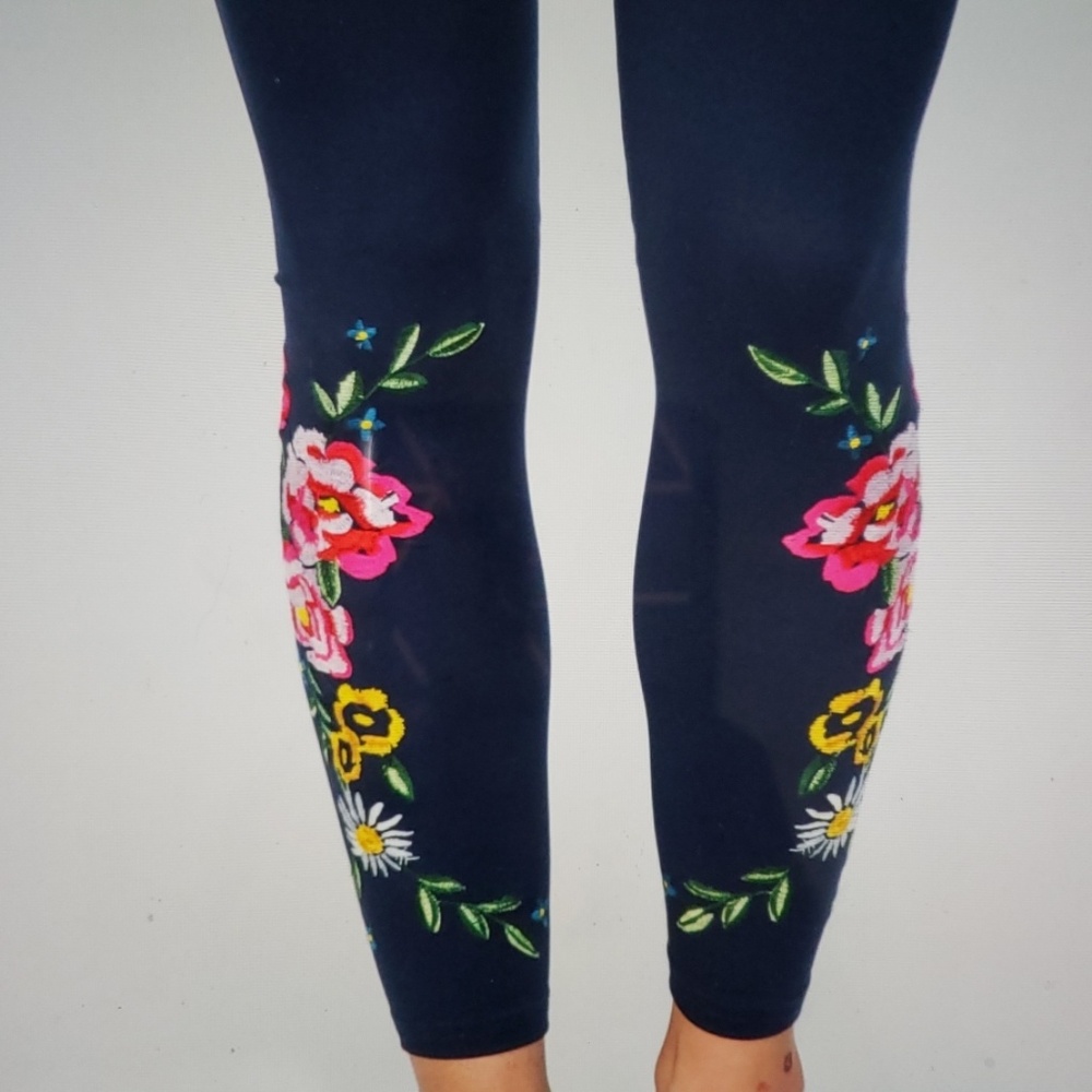 Agnes and Dora vintage Leggings